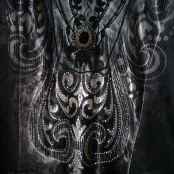 Blouse - Picture 4 of 5